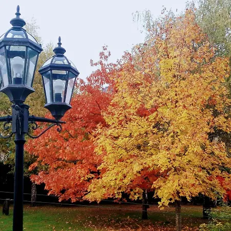 Le Clos Du Verger Bed & Breakfast 3*