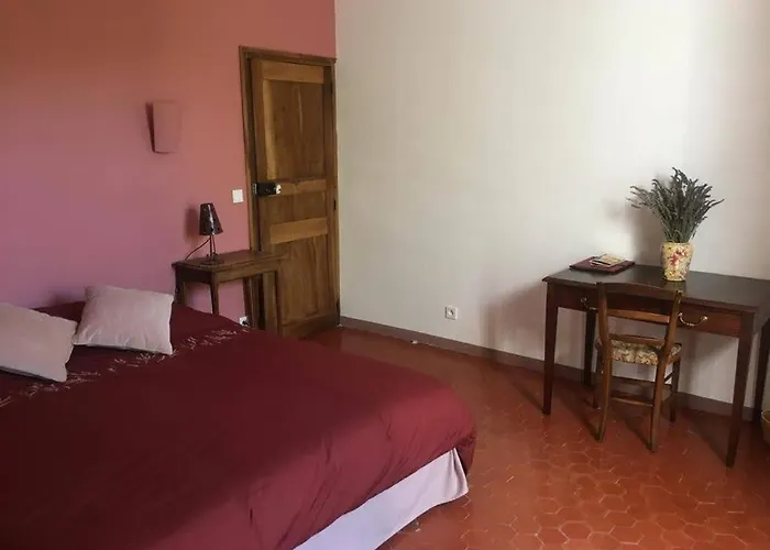 Le Clos Du Verger Bed & Breakfast